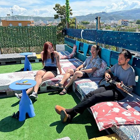 Pinegroove Hostel Vlora Luaran gambar