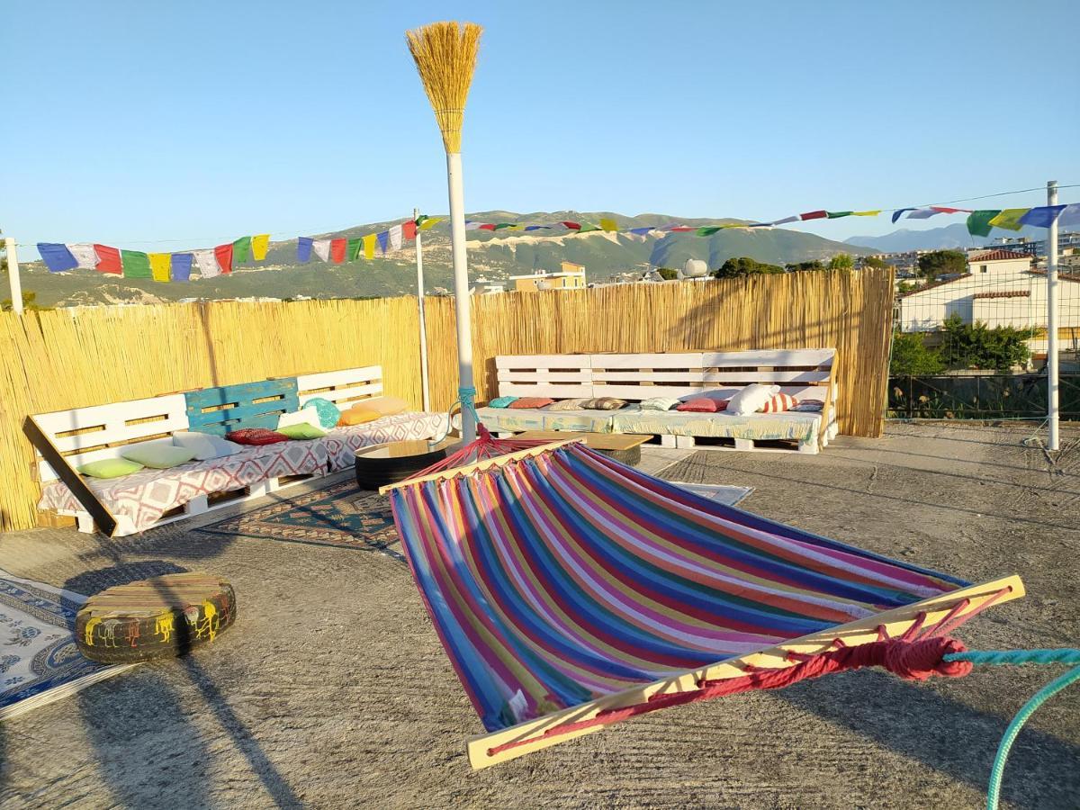 Pinegroove Hostel Vlora Luaran gambar